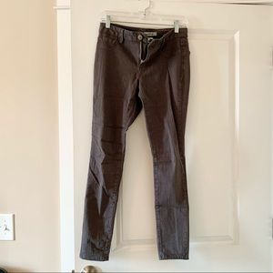 Refuge Gray Skinny Jeans